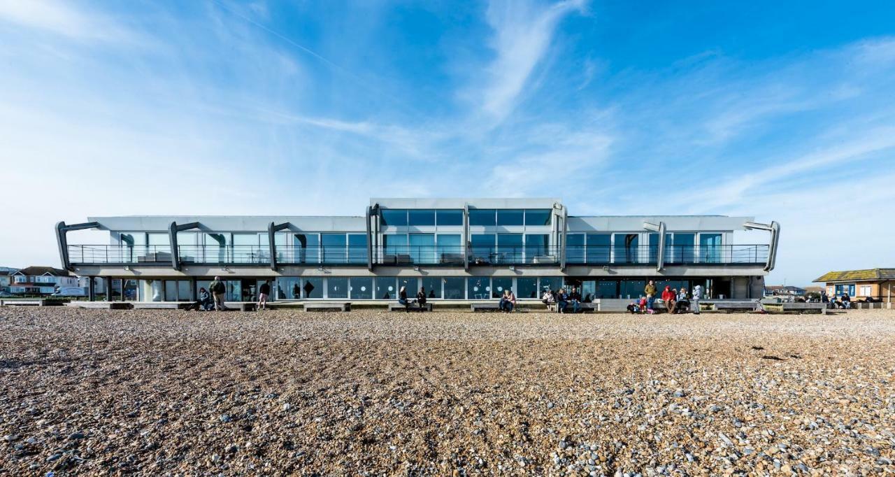 Lancing Beach Apartment. Esterno foto